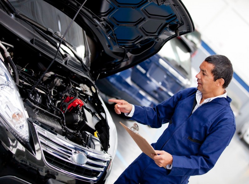 Working Within the Flexible Schedule of Local Mechanics in White Bear Lake MN