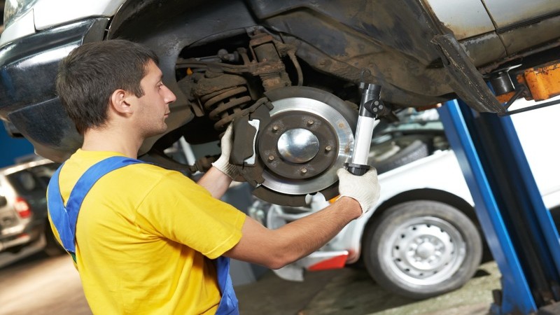 Get An Expert Repair With An Auto Body Shop in Johnson County