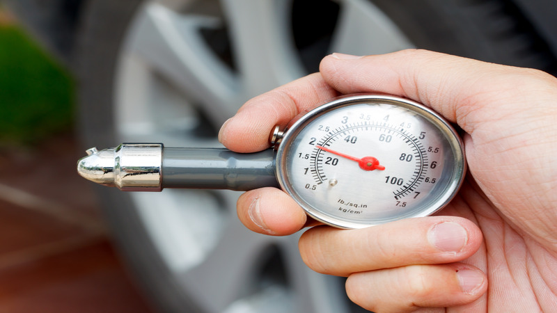 Calibrating a Tire Air Pressure Monitoring System